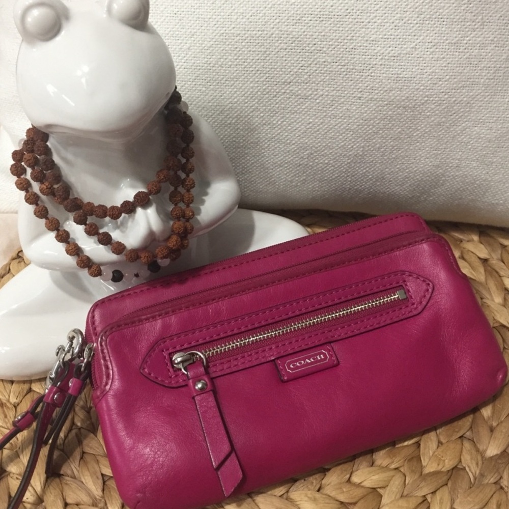 Coach Pink Leather Women's Bag